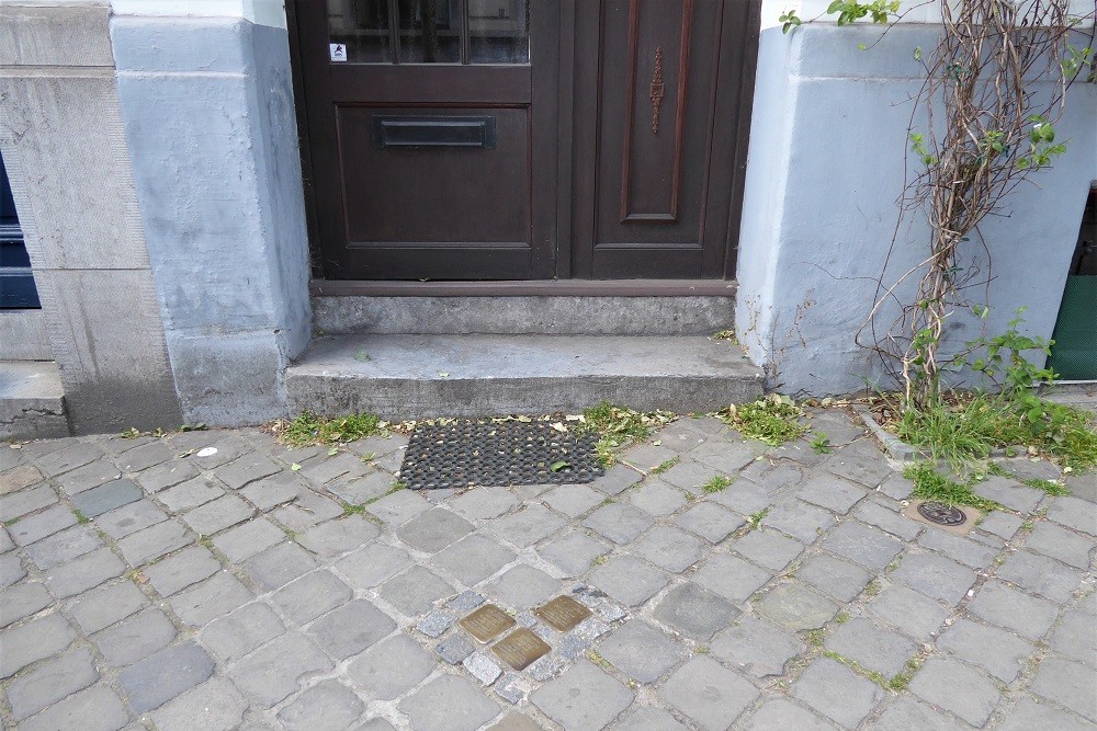 Stolpersteine Roemenistraat 5 #2