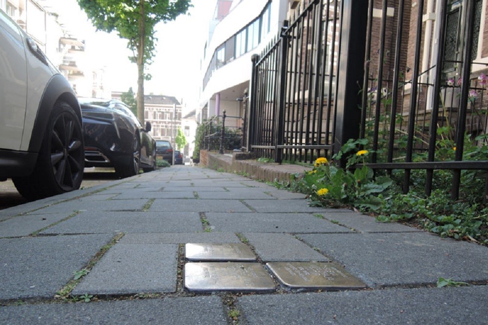 Stolpersteine Betuwestraat 12a #2