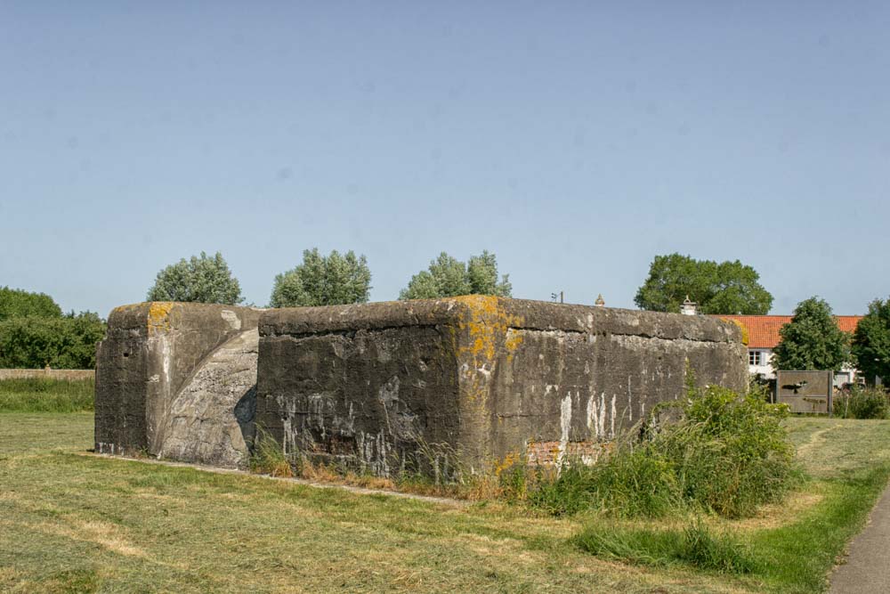 Bunker B36  Moerhof Sud Adinkerke #1