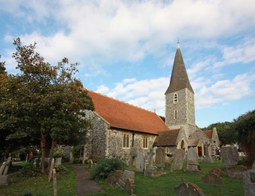 Commonwealth War Graves All Saints Churchyard