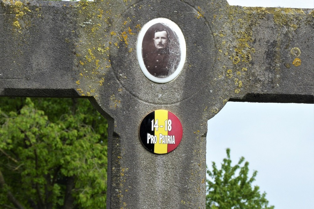 Belgische Oorlogsgraven Volkegem #4