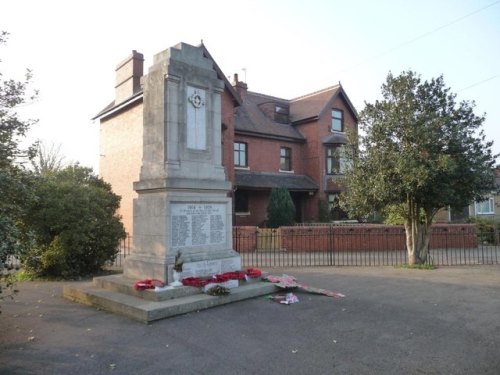 Oorlogsmonument Rawcliffe #1