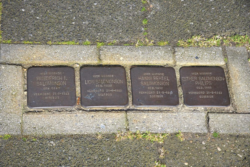 Stolpersteine Prinses Julianastraat 4