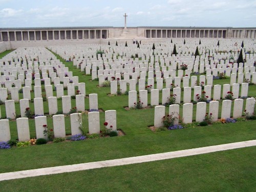 Commonwealth War Cemetery Pozieres #1