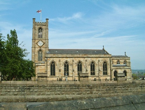 Oorlogsgraf van het Gemenebest St. John Churchyard