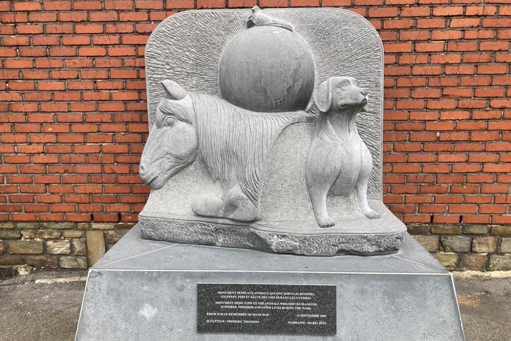 Monument voor de Dieren van Oorlog #1