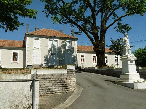 War Memorial Roussines #1