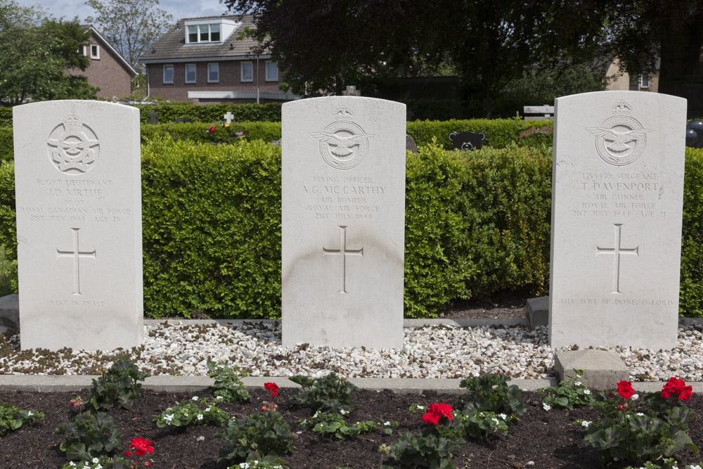 Oorlogsgraven van het Gemenebest Rooms Katholieke Begraafplaats Tubbergen #4