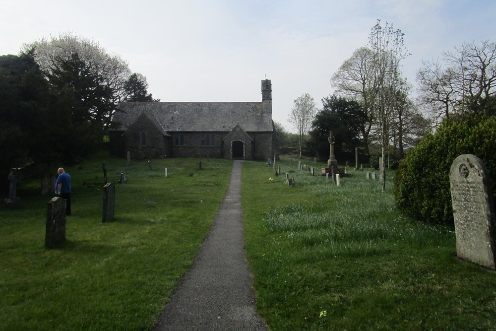 Oorlogsgraven van het Gemenebest Holy Trinity Churchyard #1