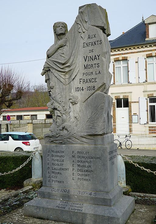 Oorlogsmonument Vinay #1