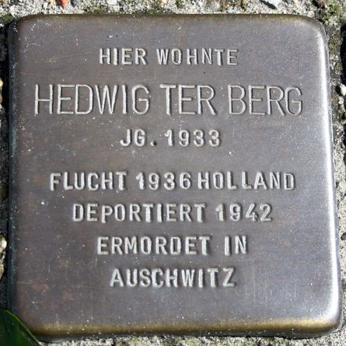 Stolpersteine Dwoberger Straße 104 #4
