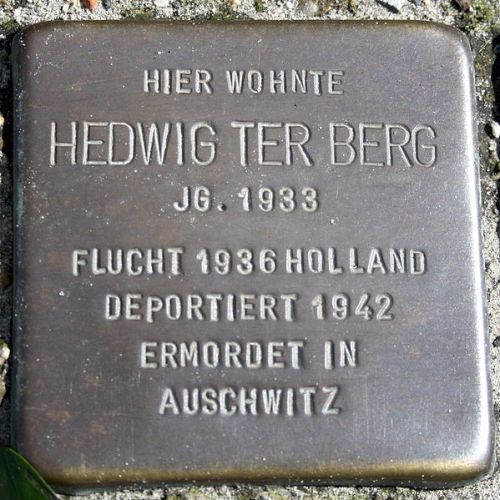 Stolpersteine Dwoberger Strae 104 #4