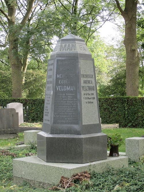 Dutch War Graves Old Cemetery Sauwerd #2