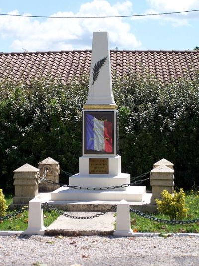 Oorlogsmonument Béguey #1