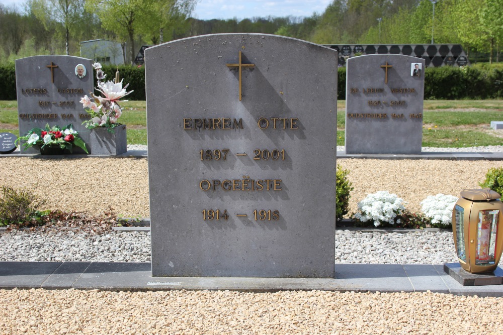 Belgische Graven Oudstrijders Zottegem Centrale Begraafplaats #4