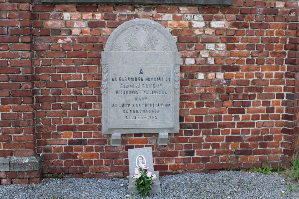 Belgian War Graves Chapelle-à-Wattines #2