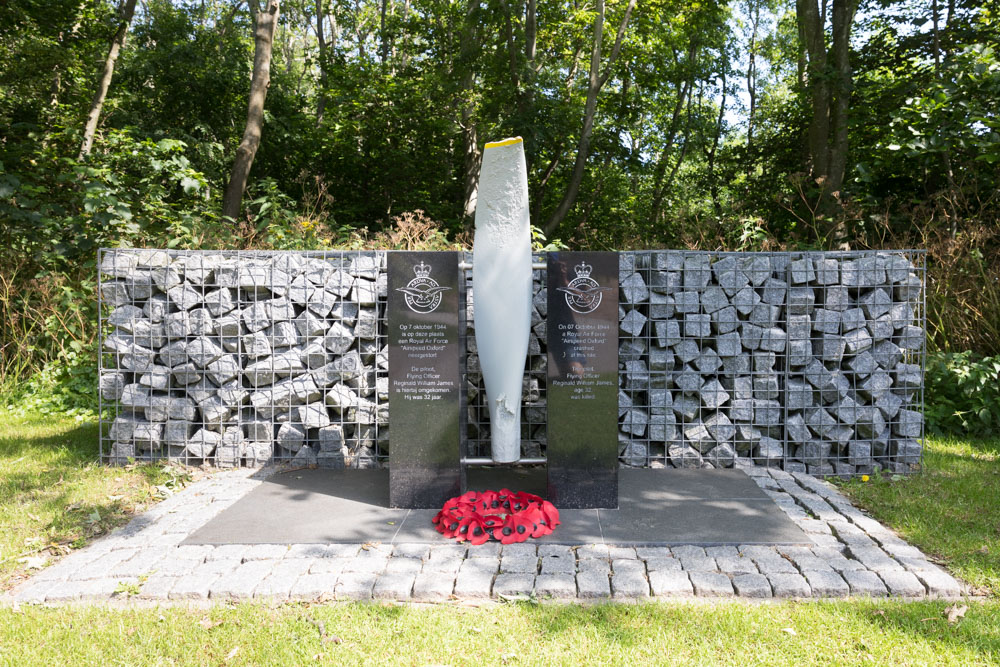 Monument Reginald William James (Airspeed AS.10 Oxford)