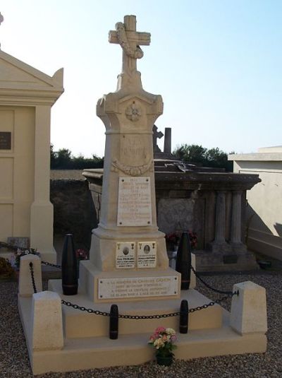 War Memorial Berthez #1