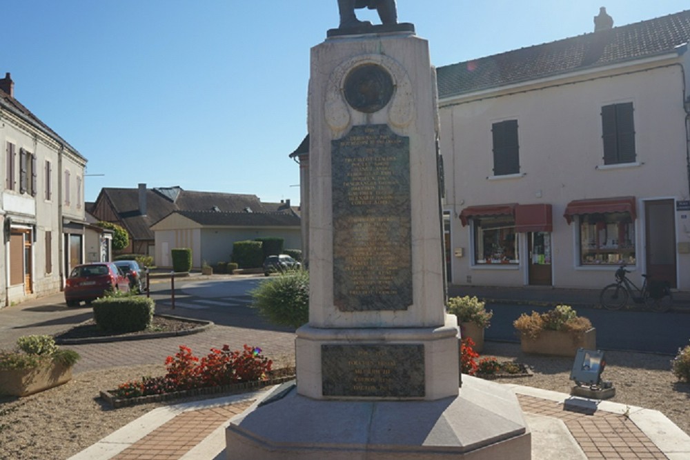 Memorial Fallen Both World Wars Pierre-de-Bresse #3