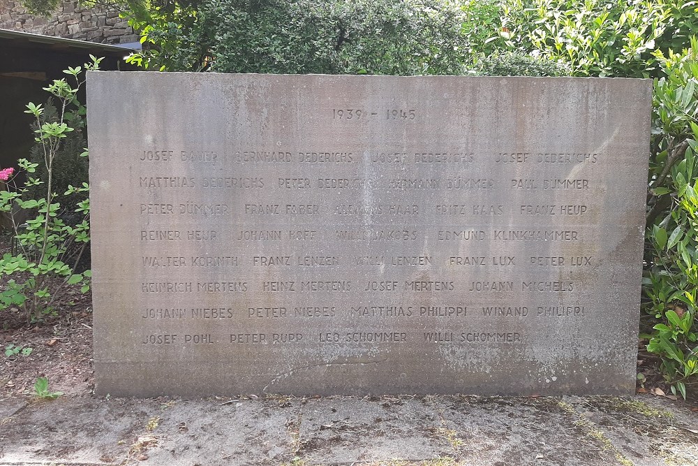 Oorlogsmonument Wolfert #3