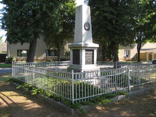 Oorlogsmonument Schöneiche #1