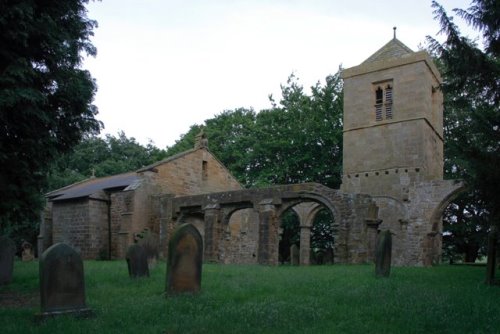 Commonwealth War Graves Holy Cross Churchyard #1