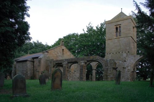 Oorlogsgraven van het Gemenebest Holy Cross Churchyard