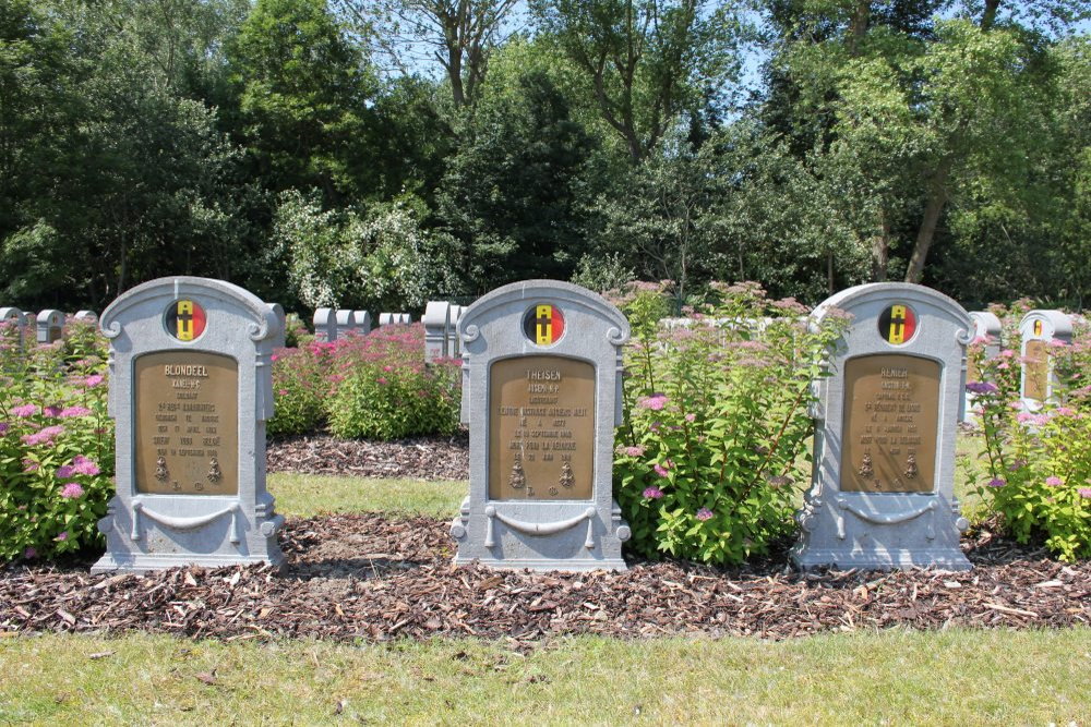 Belgian War Cemetery De Panne #4