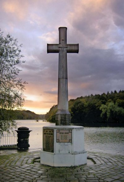 Oorlogsmonument Newmillerdam