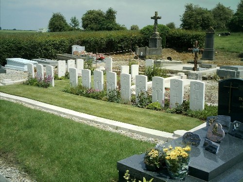 Oorlogsgraven van het Gemenebest Troisvilles