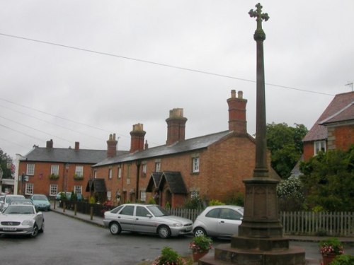 Oorlogsmonument Dunchurch en Thurlaston #1