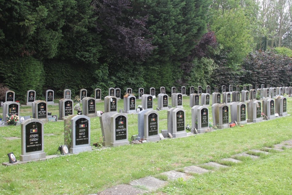 Field of Honour Sint-Lievens-Houtem Churchyard #4