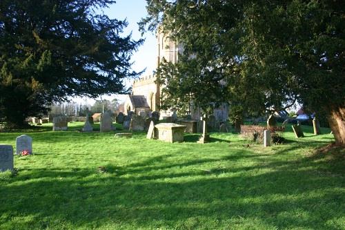 Commonwealth War Grave St. John and All Saints Churchyard #1