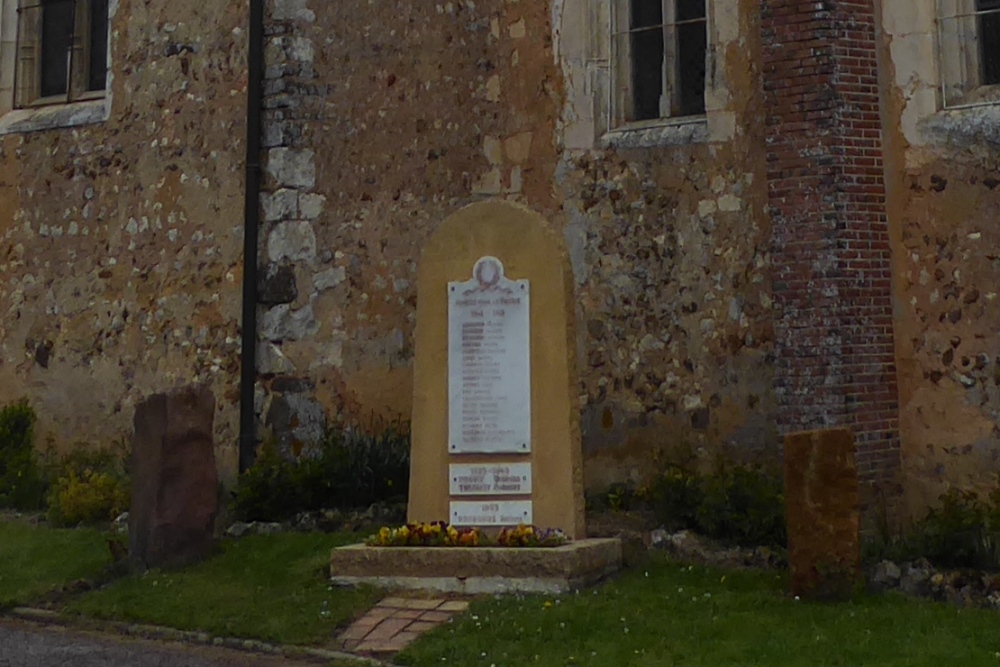 Oorlogsmonument Marolles-les-Buis #1