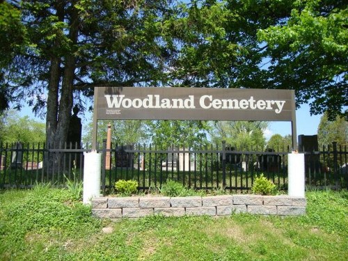 Oorlogsgraf van het Gemenebest Woodland Cemetery