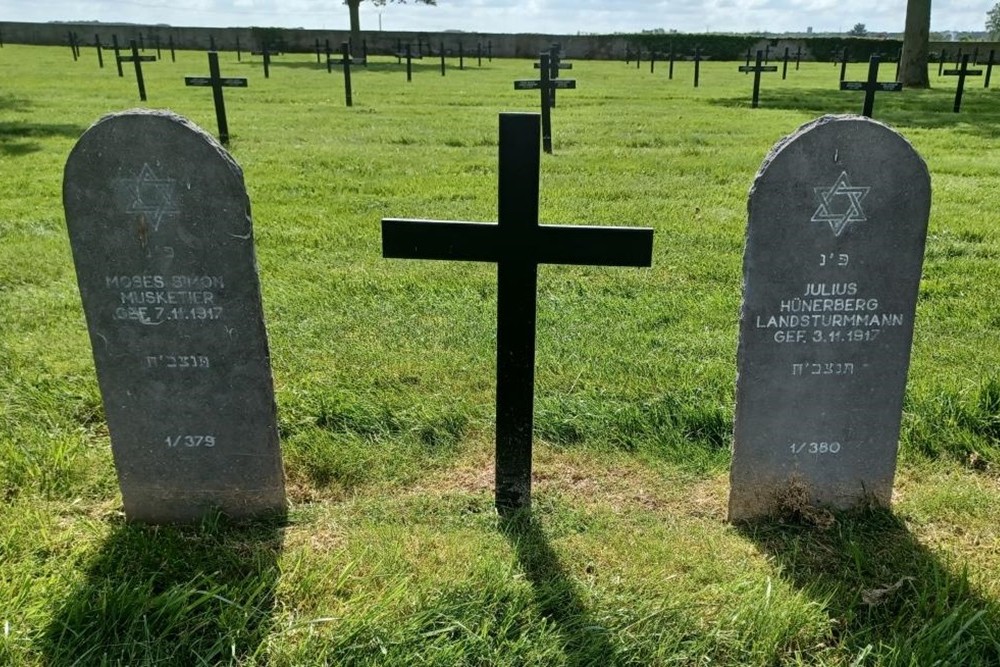 Duitse Begraafplaats Rumaucourt #3