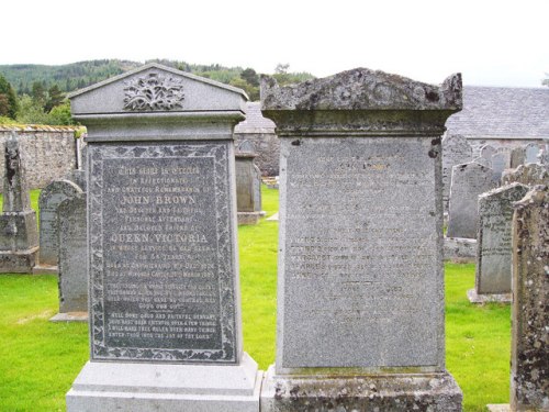 Commonwealth War Graves Crathie Old Churchyard #1