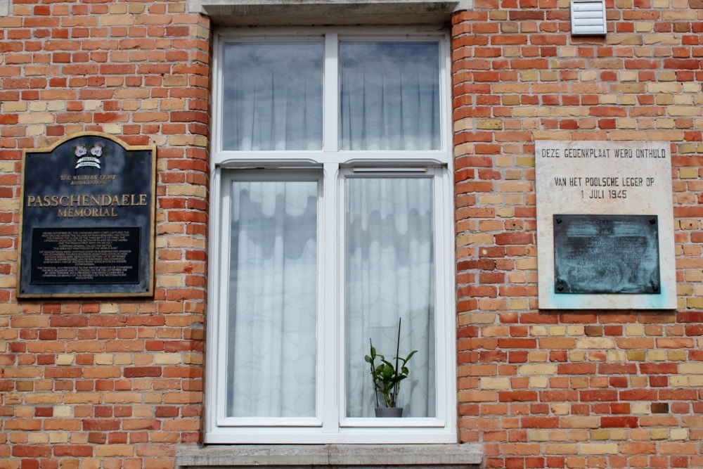 Memorials Town Hall Passendale