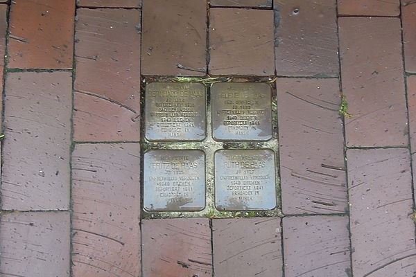 Stolpersteine Sägekuhle 3