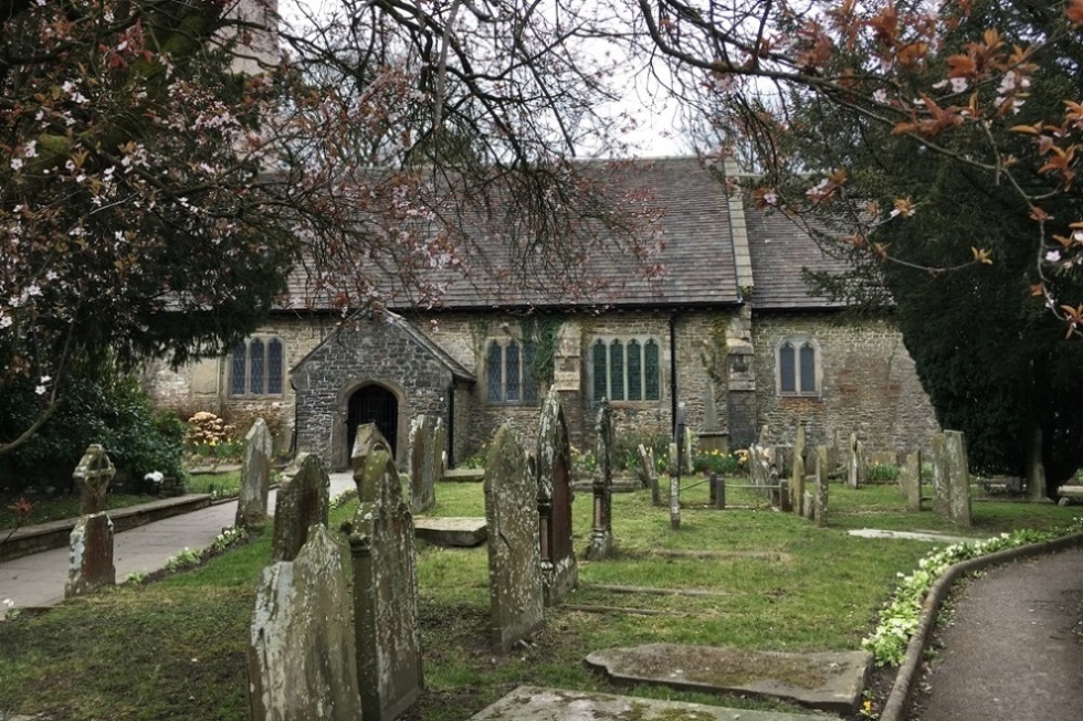 Commonwealth War Graves St. Cattwg Churchyard #1