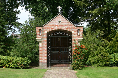 Memorial Chapel Budel #4