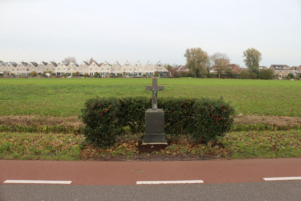Memorial Antoon de Lange Amstelveen #1