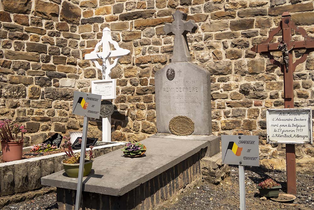 Belgische Oorlogsgraven Charneux #1