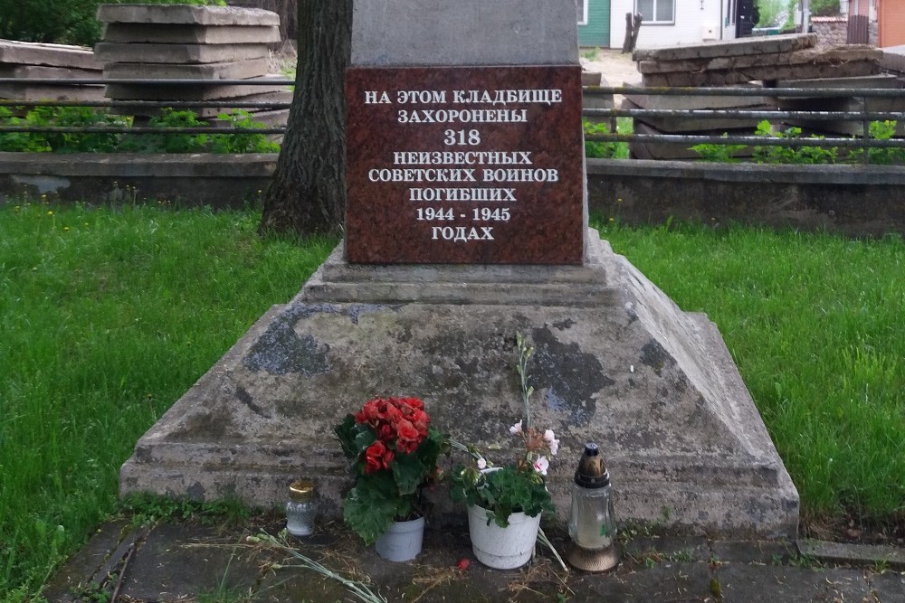 Sovjet Oorlogsbegraafplaats iemariai #3