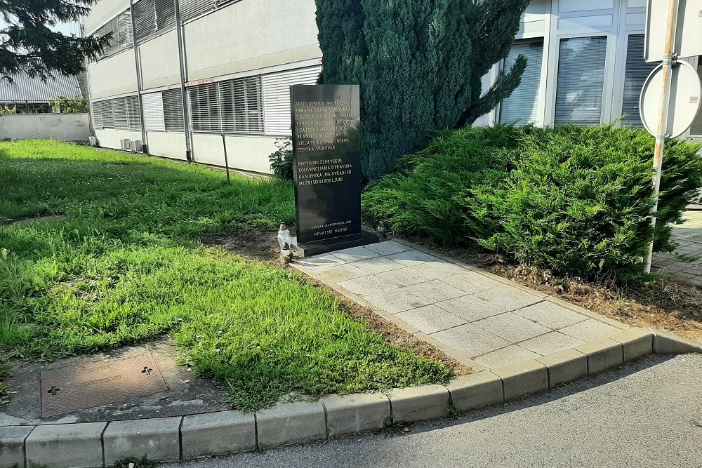 Monument Weggevoerde Mensen