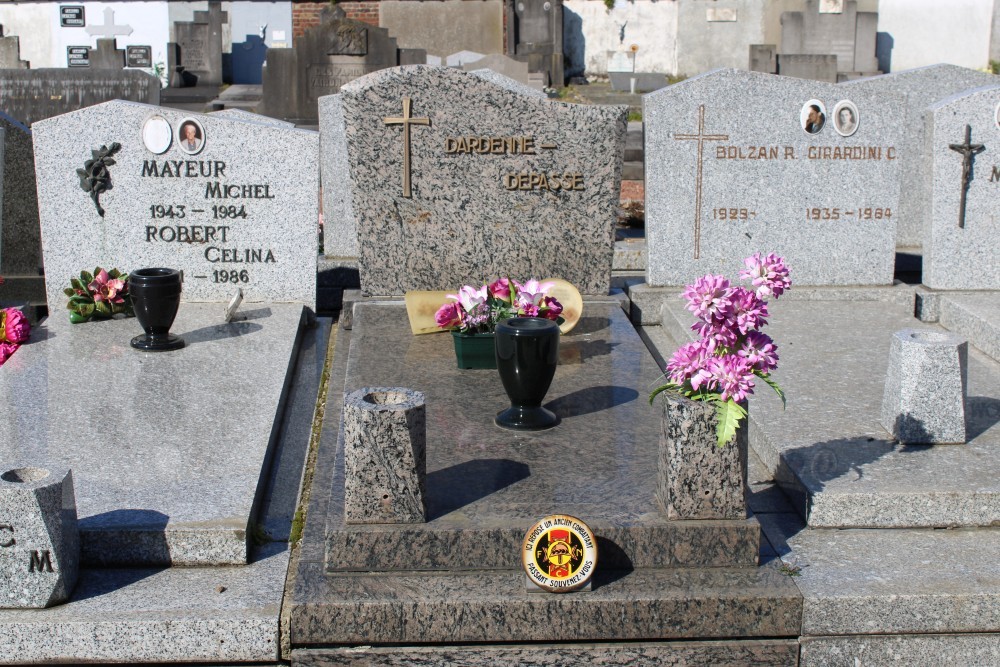 Belgian Graves Veterans Hautrage