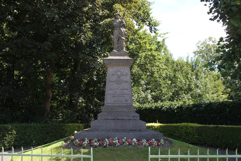 Oorlogsmonument Estaimbourg #1