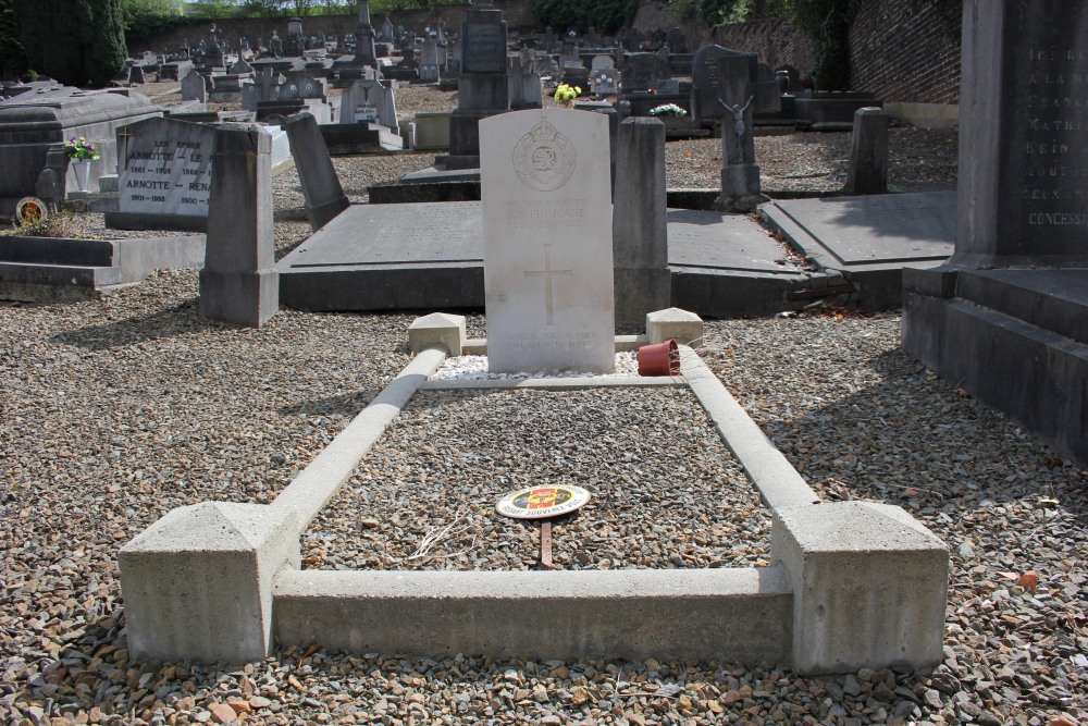 Commonwealth War Grave Pepinster #2