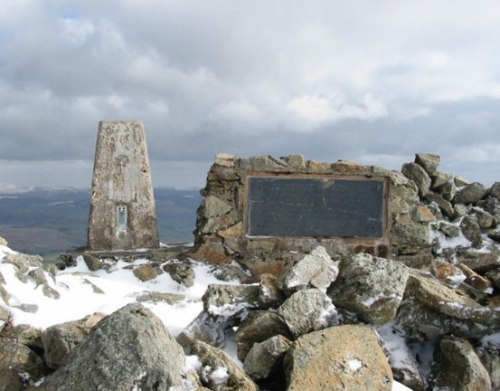 Monument Crash Flying Fortress Arenig Fawr #1