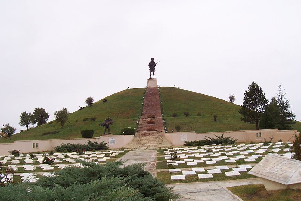 Turkish War Cemetery Dumlupınar #2